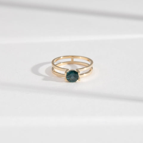 Product Guide: Three Stone Engagement Rings | Love & Promise Blog